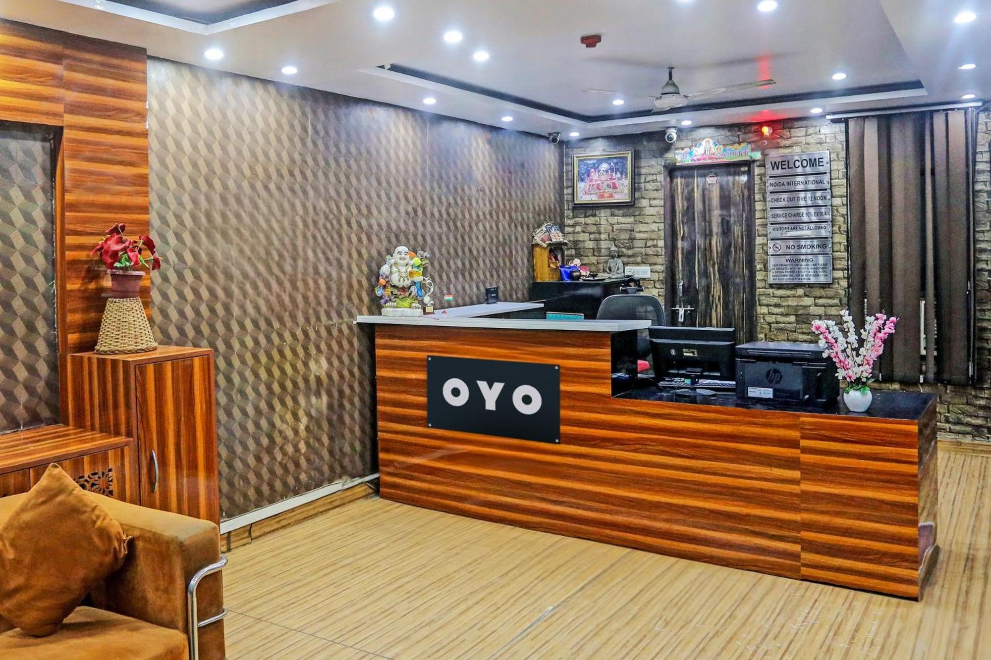 Collection O Noida Saffron Hotel Ngoại thất bức ảnh